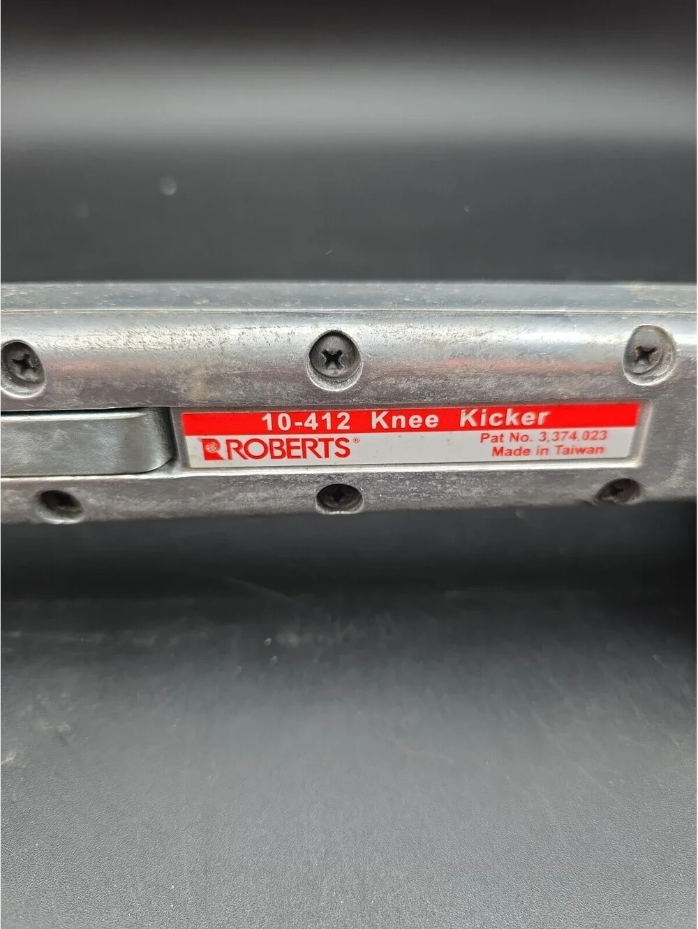Roberts Deluxe Knee Kicker Versatile Adjustable #10-412 Carpet Install USA Made